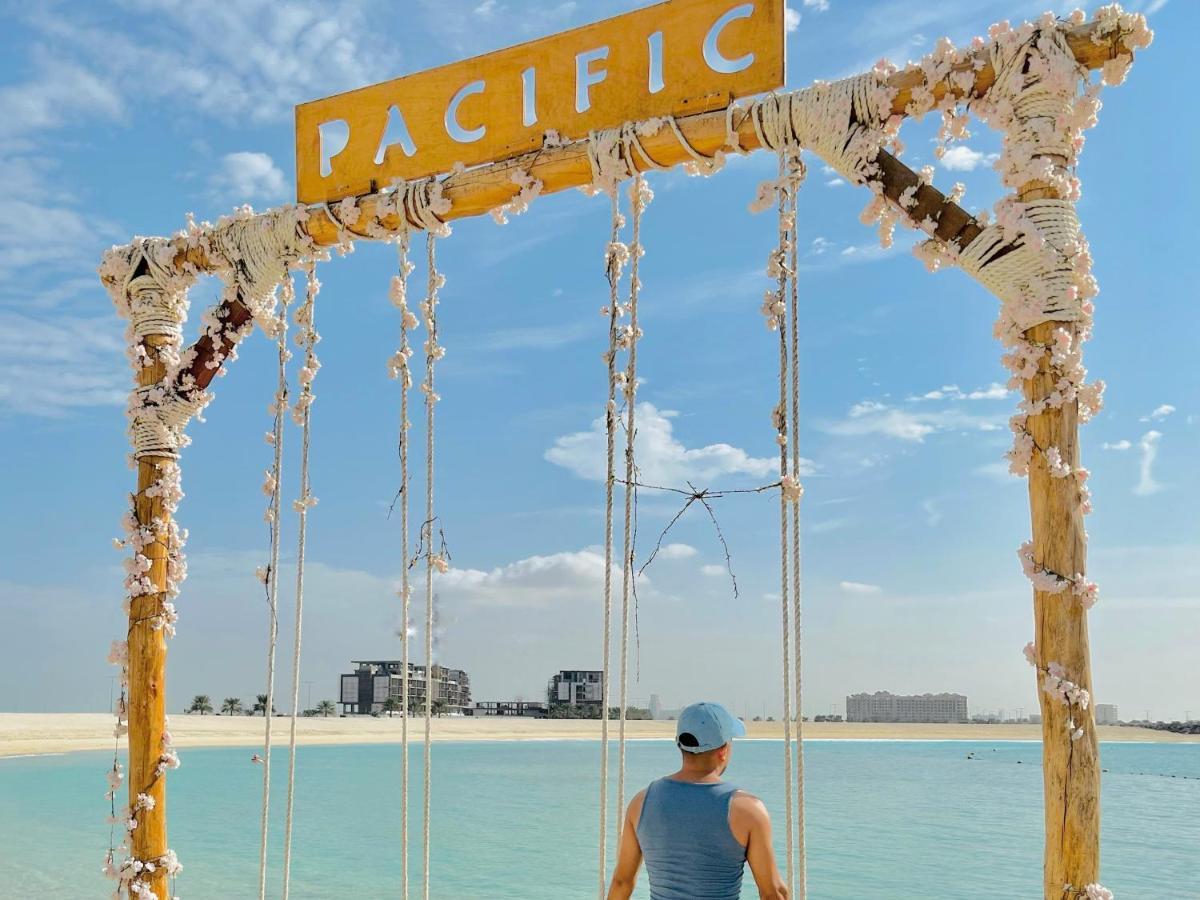Luxurious Studio Pacific Al Marjan Island - Beachfront Property Ras al-Khaimah Exteriör bild